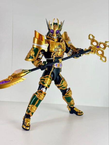 仮面ライダーレンゲル キングフォーム カスタム