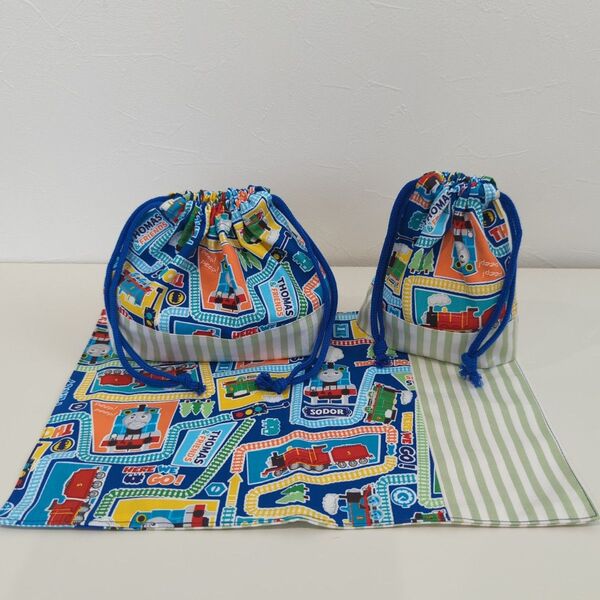 *きかんしゃトーマス*お弁当袋、コップ袋、ランチマット 3点セット ハンドメイド
