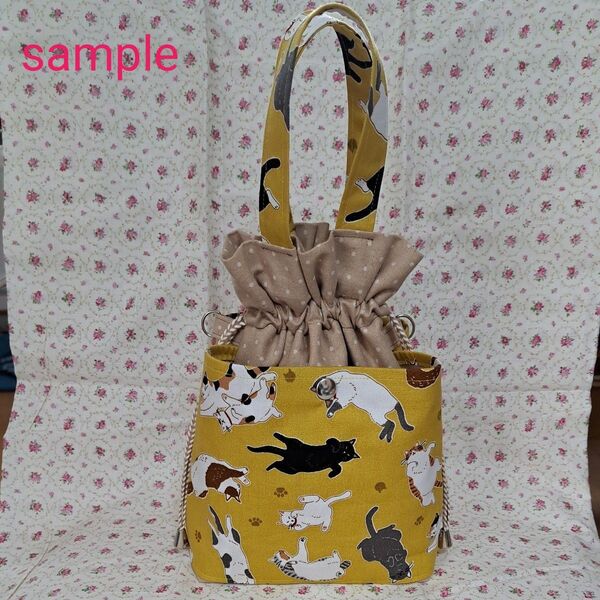 ショルダーバッグ*ポケット付き*ポシェット*巾着*ハンドメイド*猫柄