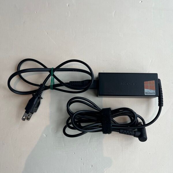 SONY VAIO ACアダプター VGP-AC19V67
