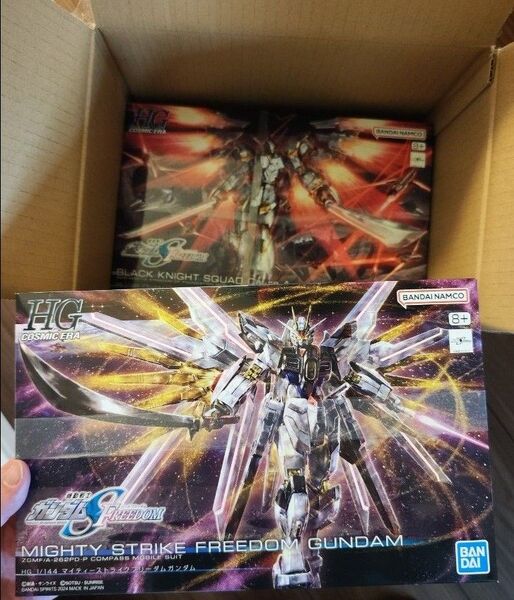 新品未使用 機動戦士ガンダムSEED FREEDOM HG マイティーストライクフリーダム ブラックナイトスコードカルラ ガンプラ