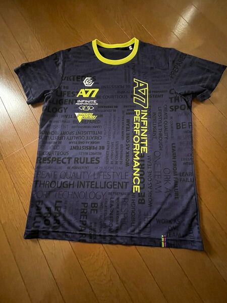 アシックス陸上Tシャツ Lサイズ
