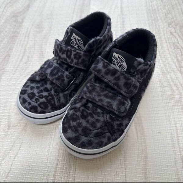 新品未使用 VANS キッズ ハイカット スニーカー レオパード柄