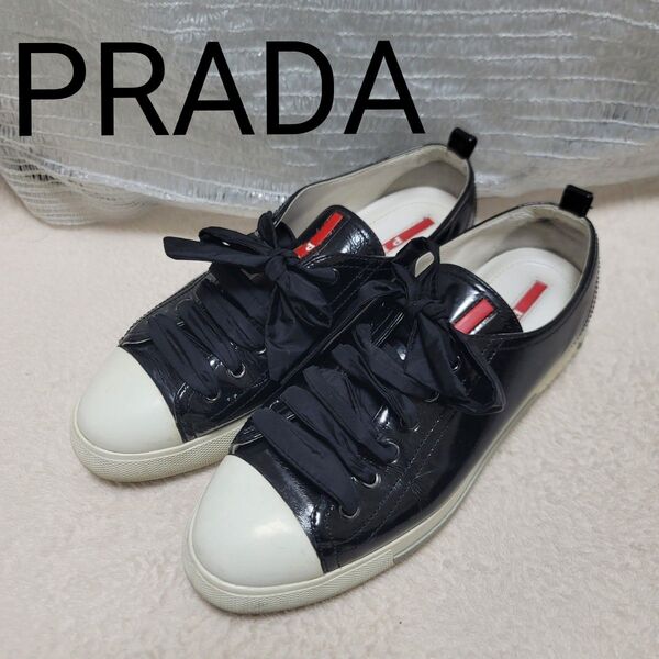 PRADA プラダ リボンスニーカー ブラック エナメル レザー スニーカー ブラック