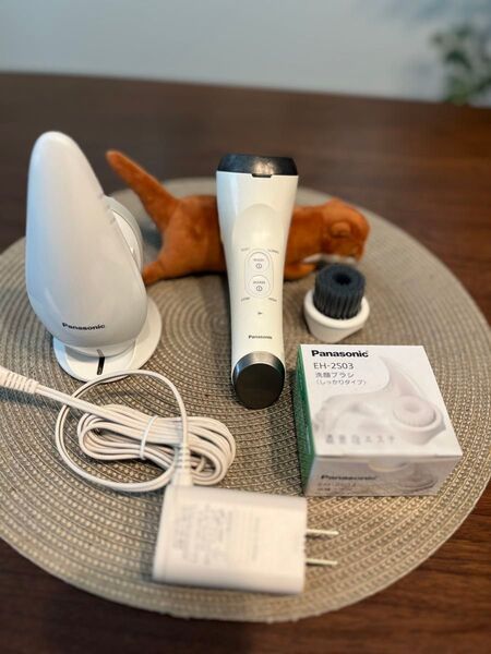 Panasonic 濃密泡ブラシと音波頭皮ブラシのセット(単品売り不可)