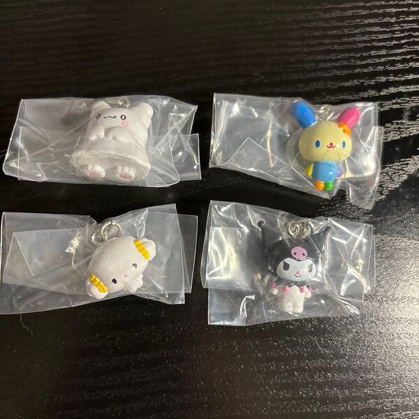 サンリオ はなまるおばけ、こぎみゅん、ウサハナ、クロミ めじるしアクセサリー4個セット 新品未使用