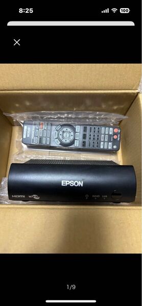 エプソンプロジェクターEHTW6100WのワイヤレスHDトランスミッター定価4万円と電源ケーブルとリモコンと3Dメガネは2個セット