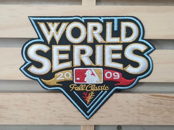 【MLB★PATCH】2009!ワールドシリーズ 肩ワッペン!アイロンワッペン/パターンWW<1枚>★<ヤンキース><フィリーズ>