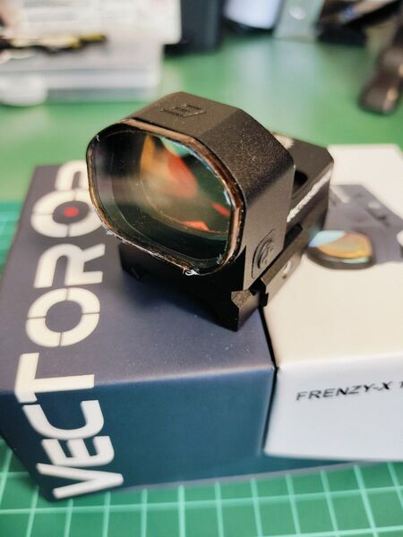 Vector Optics FRENZY-X 1x20x28 6MOAドットサイト