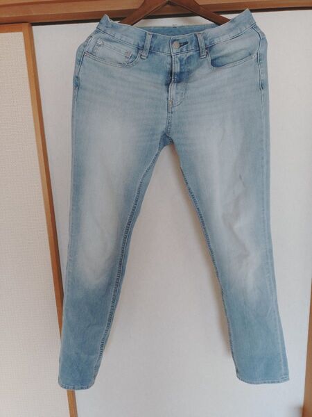 GU デニムパンツ ストレッチスキニー w30