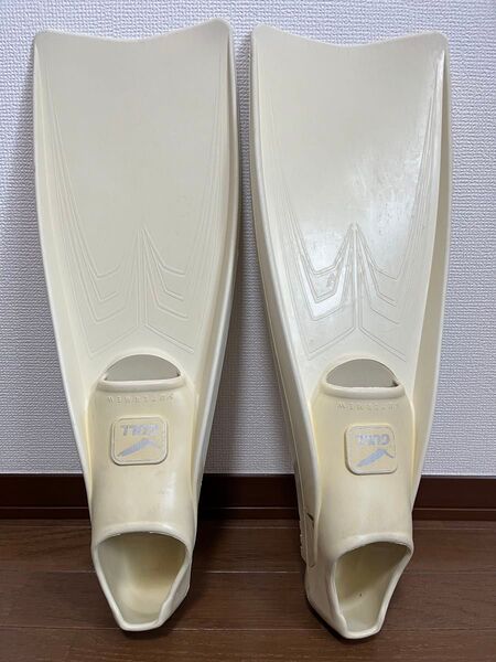 GULL フィン ホワイト ソックス付き