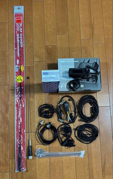 バイク用アマチュア無線機 FTM-10S + KTM138S他