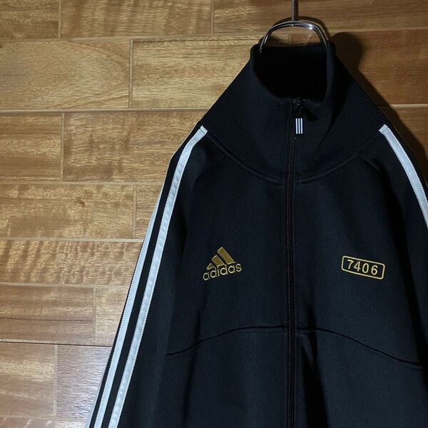 【希少】adidas トラックジャケット ジャージ ブラック ゴールド ホワイト 7406 サイドライン ハイネック L〜XL程