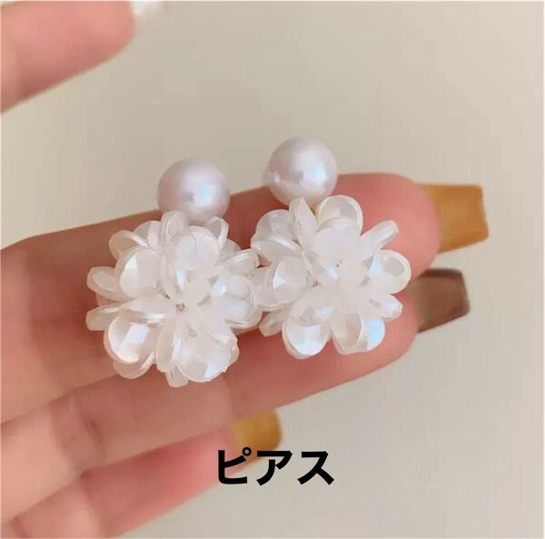 パールフラワー ピアス パール お花 上品 大人可愛い 白 華やか デート