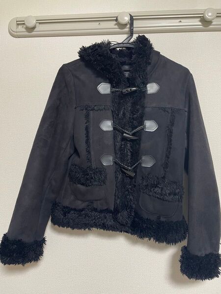 ダッフルコート ショート丈 ファー 黒 冬