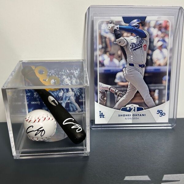 大谷翔平選手 50/50サインプリントフィギュアボール バット、MLB TOPPS 大谷翔平 50/50 カード 2点セット