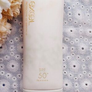 エクセル プロテクティブ UVエッセンス '24 SPF50 PA++++ 60g(01 ラフランス&ジャスミン)日焼け止め