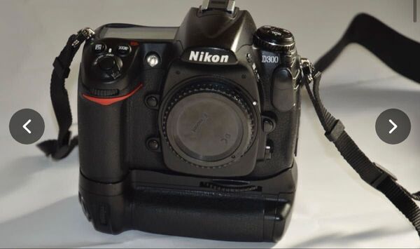 Nikon D300 デジタル一眼レフカメラ バッテリーグリップ付き及びレンズ2個