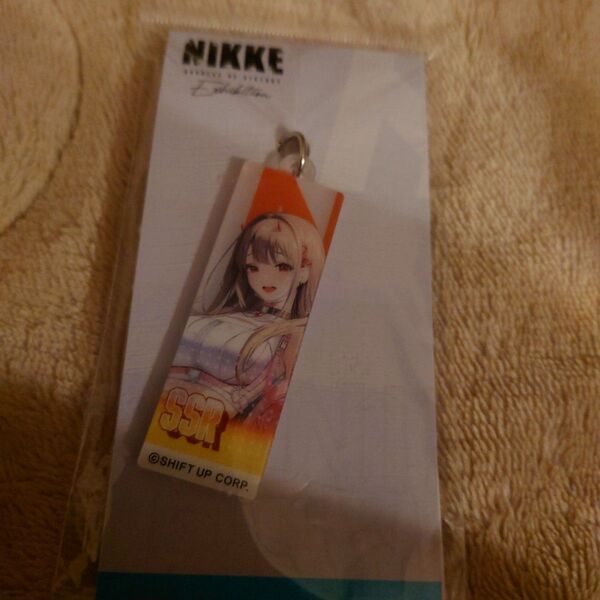 NIKKE exhibition 限定アクリルキーホルダー バイパー ニケ展 勝利の女神