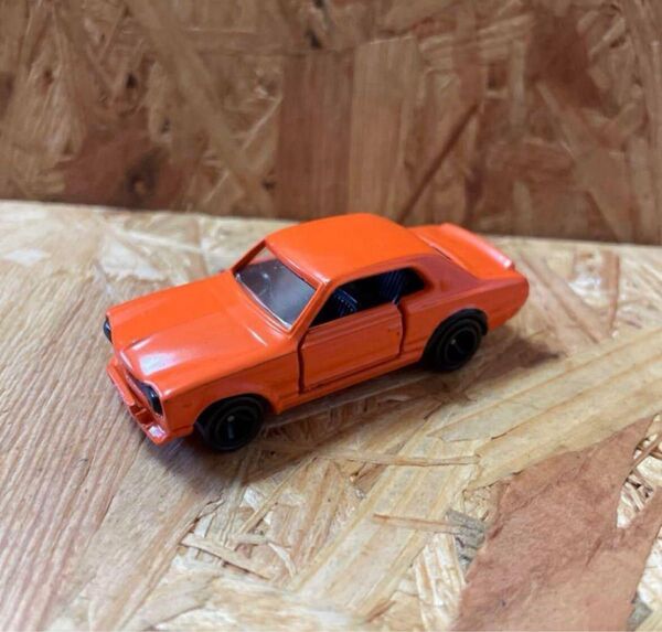 トミカ日産スカイラインH-T2000GT-Rレーシングミニカーイケダオリジナル?