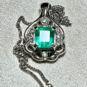天然エメラルド(1.57ct?)ダイヤモンド プラチナ ペンダント ネックレス
