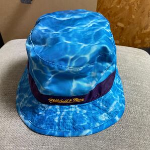 Mitchell & Ness バケットハット 水面模様