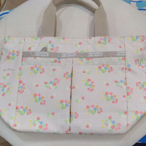 LeSportsac レスポートサック 花柄 ハンドバッグ ミニバッグ 野いちご柄 いちご