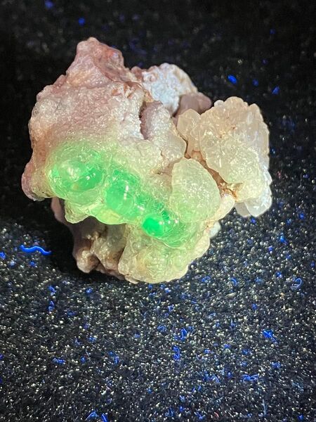 ハイアライトオパール 原石 鉱物