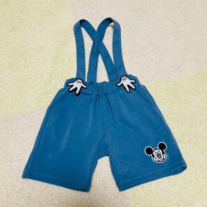 新品 ミッキー サスペンダー付ショートパンツ