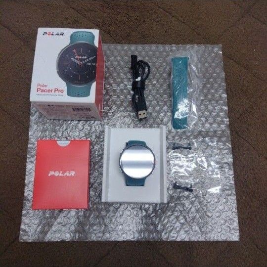 新品未使用 POLAR Pacer Pro Green ランニング ウォッチ フルセット メーカー保証有効