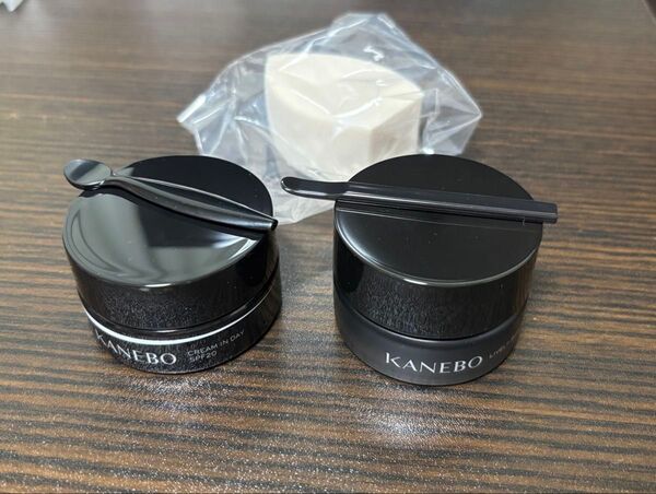 カネボウ クリームインデイ 15g & ライブリースキンウェア オークルB 15g & スムースフィットスポンジ