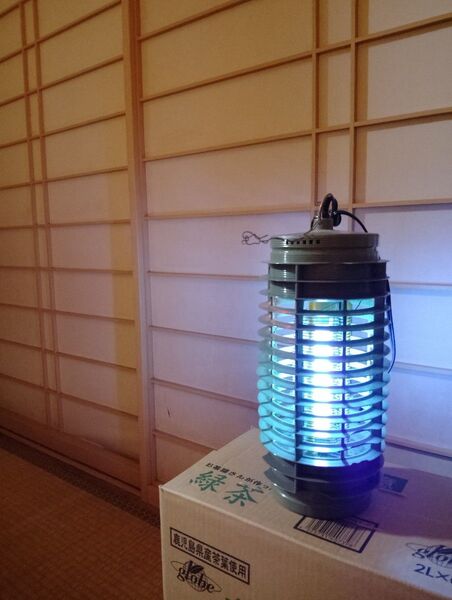 電撃殺虫器 6ワット
