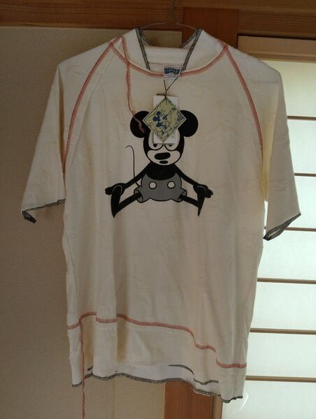 【新品】ミッキーマウス Tシャツ ディズニー