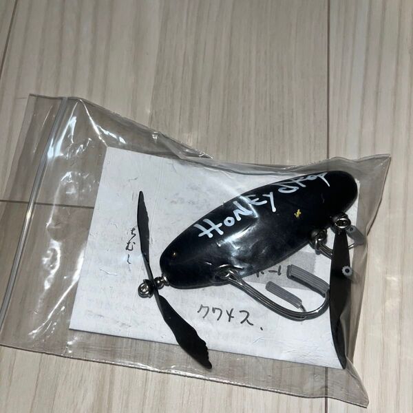 痴虫 クワメス ハニースポット限定カラー 新品未使用 値引き不可