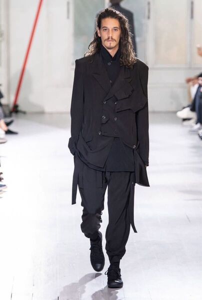 yohji yamamoto 切り替えエラフラップピークジャケット サイズ 3