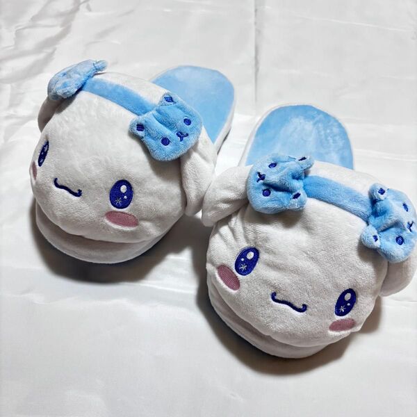 シナモン ぬいぐるみスリッパ ふわもこ 可愛い サンリオ