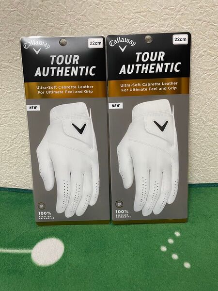 新品キャロウェイ グローブ TOUR AUTHENTIC 22CM 左手用 白 2枚セット