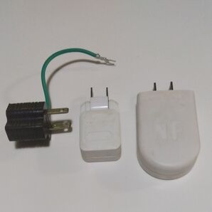 電源タップ コンセント左右2口タイプ 2個、3P→2P変換アダプター アース付