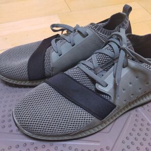 【古着】UNDER ARMOUR(アンダーアーマー)|ランニングシューズ|モスグリーン|