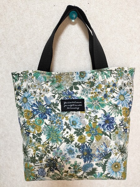 ハンドメイド トートバッグ ランチバッグ お散歩バッグ 小さめトートバッグ サブバッグ 花柄ボタニカルフラワー ミニトートバック
