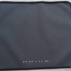 トヨタ純正 60プリウスPHEVラッゲージマット