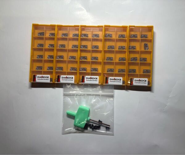 AOMT123608PEER-M VP15TF 5ケース 50個 レンチ1個 クランプねじ10個 APX3000用 チップ 未使用品