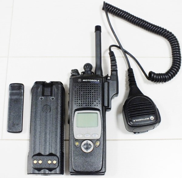 Motorola-XTS5000 m3トランシーバー、双方向ラジオ、vhf、136