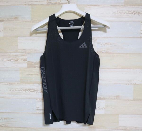 新品 Mサイズ adidas アディダス メンズ アディゼロ ランニング シングレット タンクトップ adizero IW6105 JT193