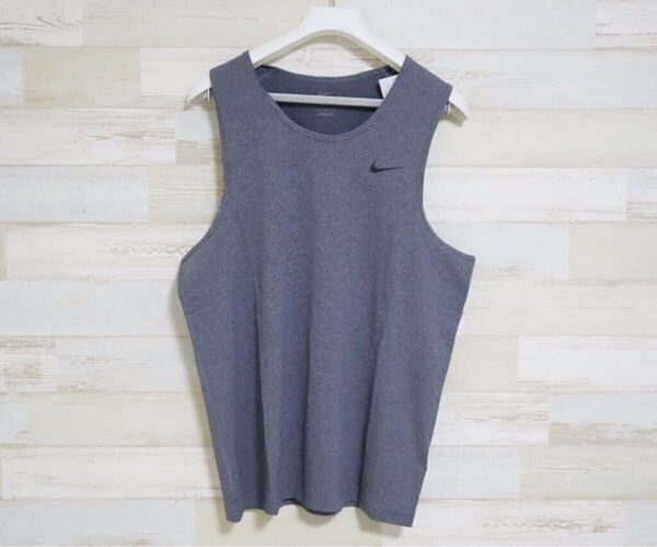 新品 Mサイズ NIKE ナイキ メンズ Dri-FIT タンクトップ ハイバース タンクトップ グレー 速乾 ジム トレーニング ヨガ