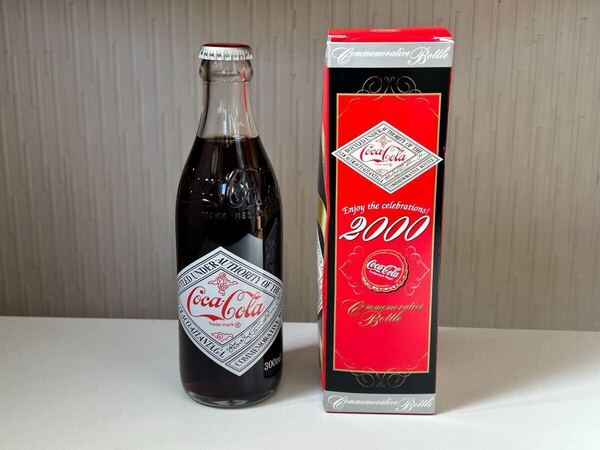 コカコーラ2000年記念ボトル 箱付き