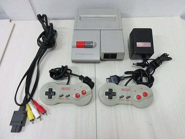 ニンテンドー ファミリーコンピュータ HVC-101 ファミコン