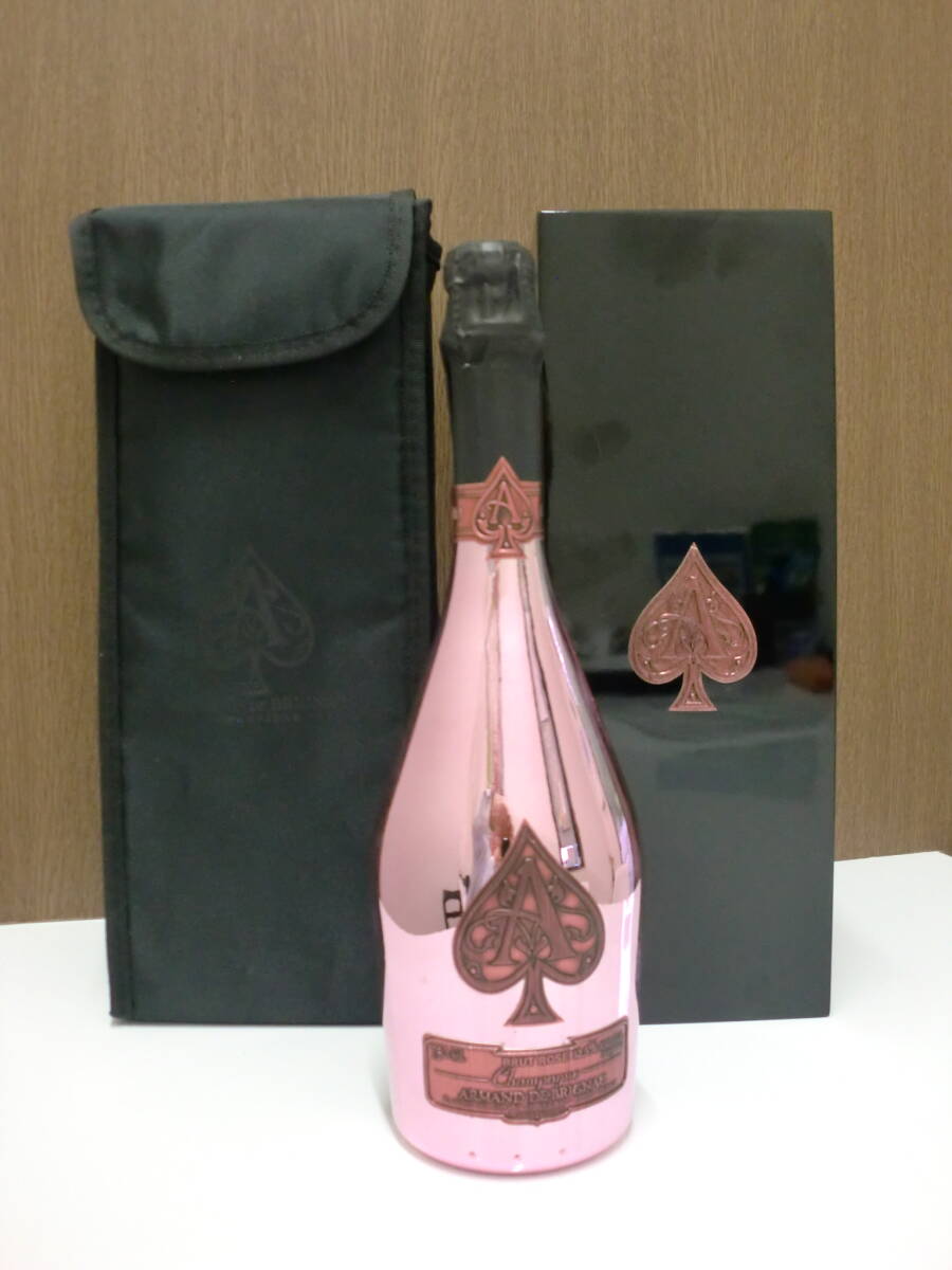 未開栓】アルマンド ロゼ 750ml 専用ボックス、保護袋付き
