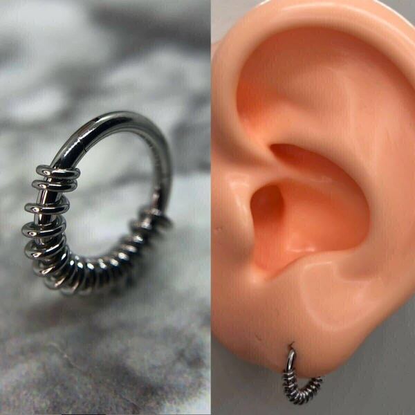 【新品】フープ ピアス 16g バネ チェーン 巻き付き シルバー アクセサリー 片耳用 韓国 hiphop メンズ ストリート