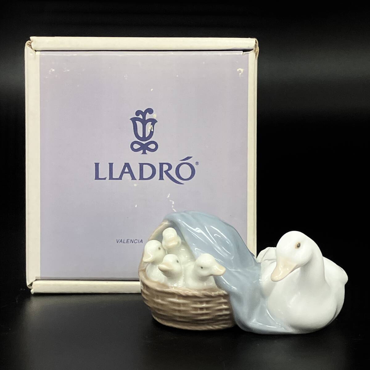 【希少】オールド リヤドロ お食事の時間 アヒル 女の子 置物 LLADRO Yahoo!オークション -「アヒル 置物」(リヤドロ) (西洋陶磁)の
